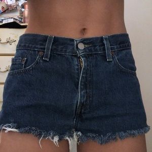 Vintage levi denim shorts